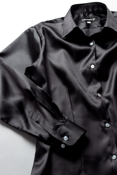 サテンシャツ レディースモデル ブラック 全36色カラーシャツ 日本製の丈夫なサテンシャツ 通販 販売 メンズ ステージ衣装 上野屋シャツ店