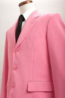 カラースーツ シングル 3つボタン ショッキングピンク | ピンク色