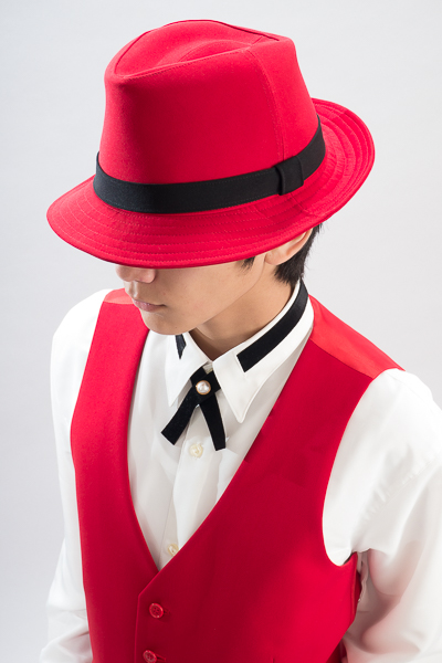 赤いハット販売中 東京上野 ステージ衣装の上野屋シャツ店 シャツ 販売 通販