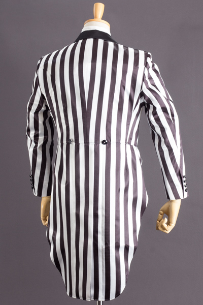 �����W���P�b�g�@�����h���X�g���C�v