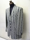 ジャガード織りカラーレスジャケット